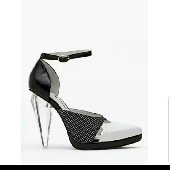 SOLD Jeffrey Campbell Bash platform Pumps - Picture 1 of 5